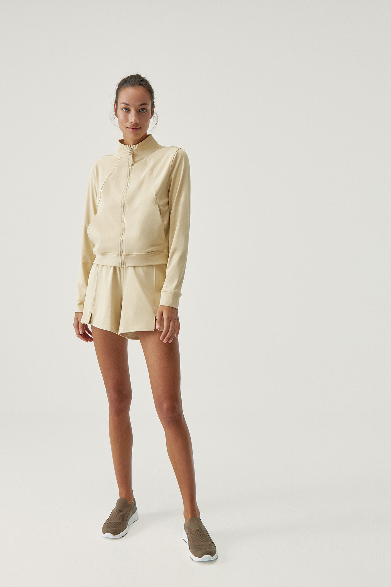 Leite de Aveia Short Naoko - bege
