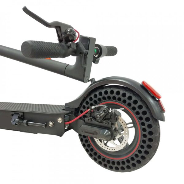 Scooter elétrica ECO-450 com motor de 450 W – velocidade máxima de 25 km/h e autonomia de 40 km.
