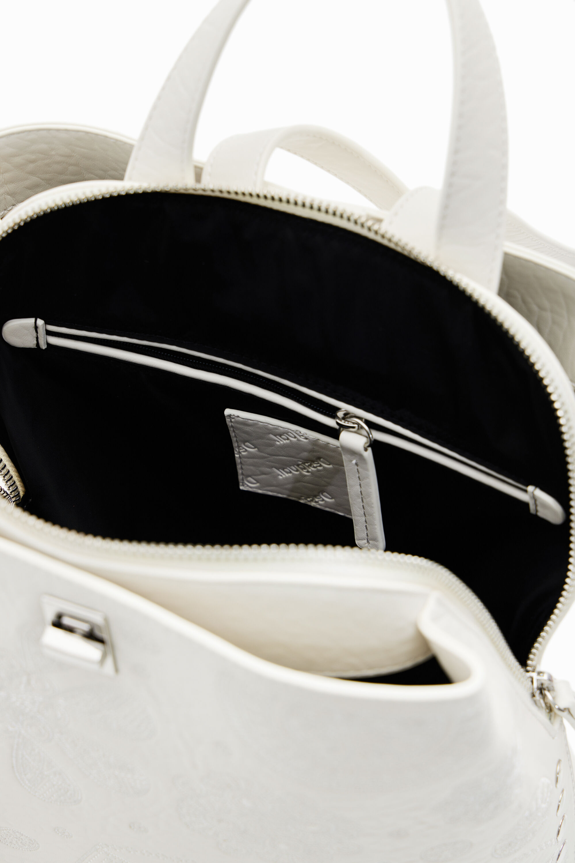 Petit sac à dos brodé
