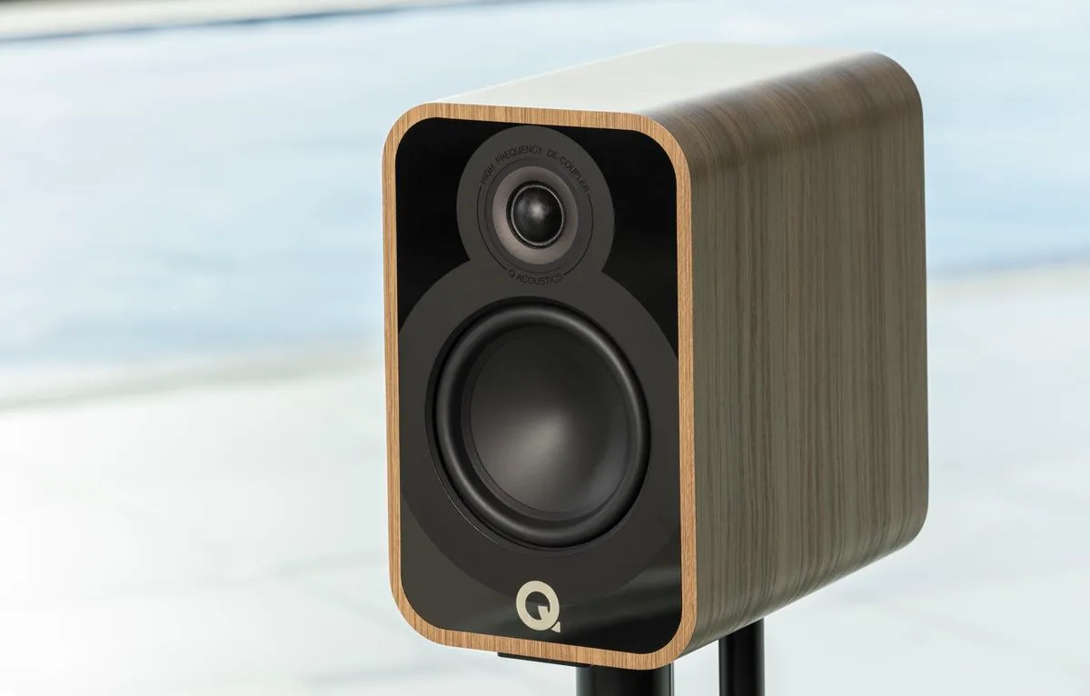 Q Acoustics 5020 Bois de rose (la paire) Enceintes bibliothèque