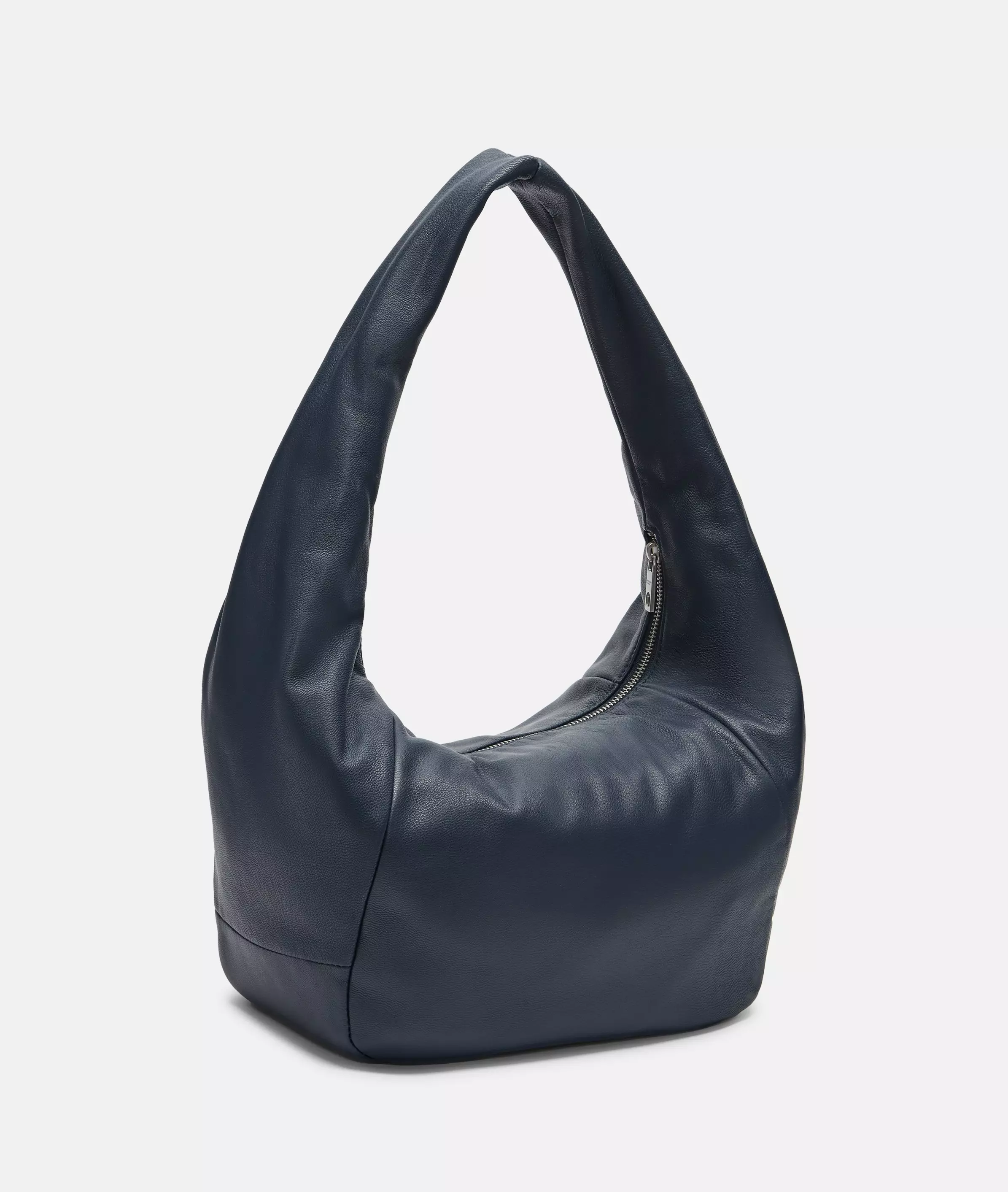 Farrah Hobo M Spacious leather pouch bag with a vintage look