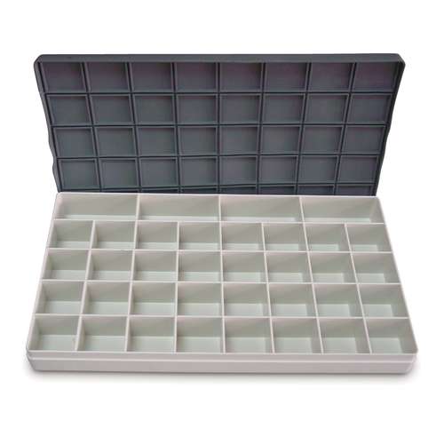 Kunststoffpalette mit Deckel