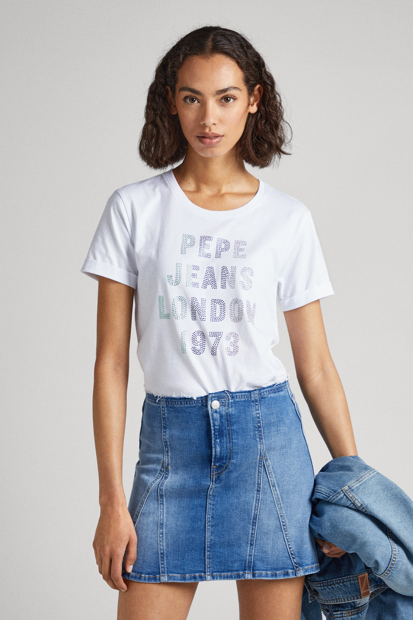 Camiseta de manga curta com modelagem justa