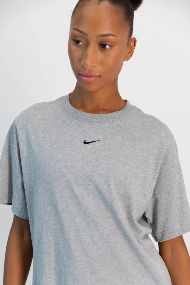 Nike Sportswear Essential Oversized Damen T-Shirt
