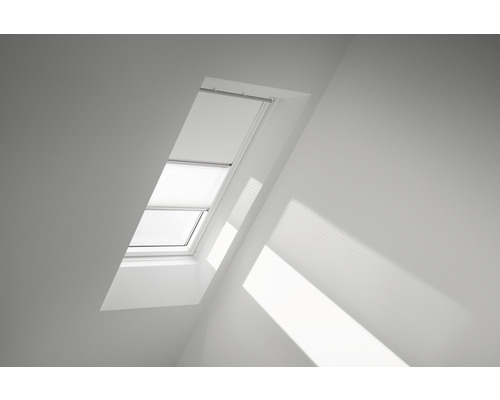 VELUX Advantage Set: Verduisterend rolgordijn, effen wit, en plisségordijn, wit, handmatig, frame wit, DFD C02 1025SWL