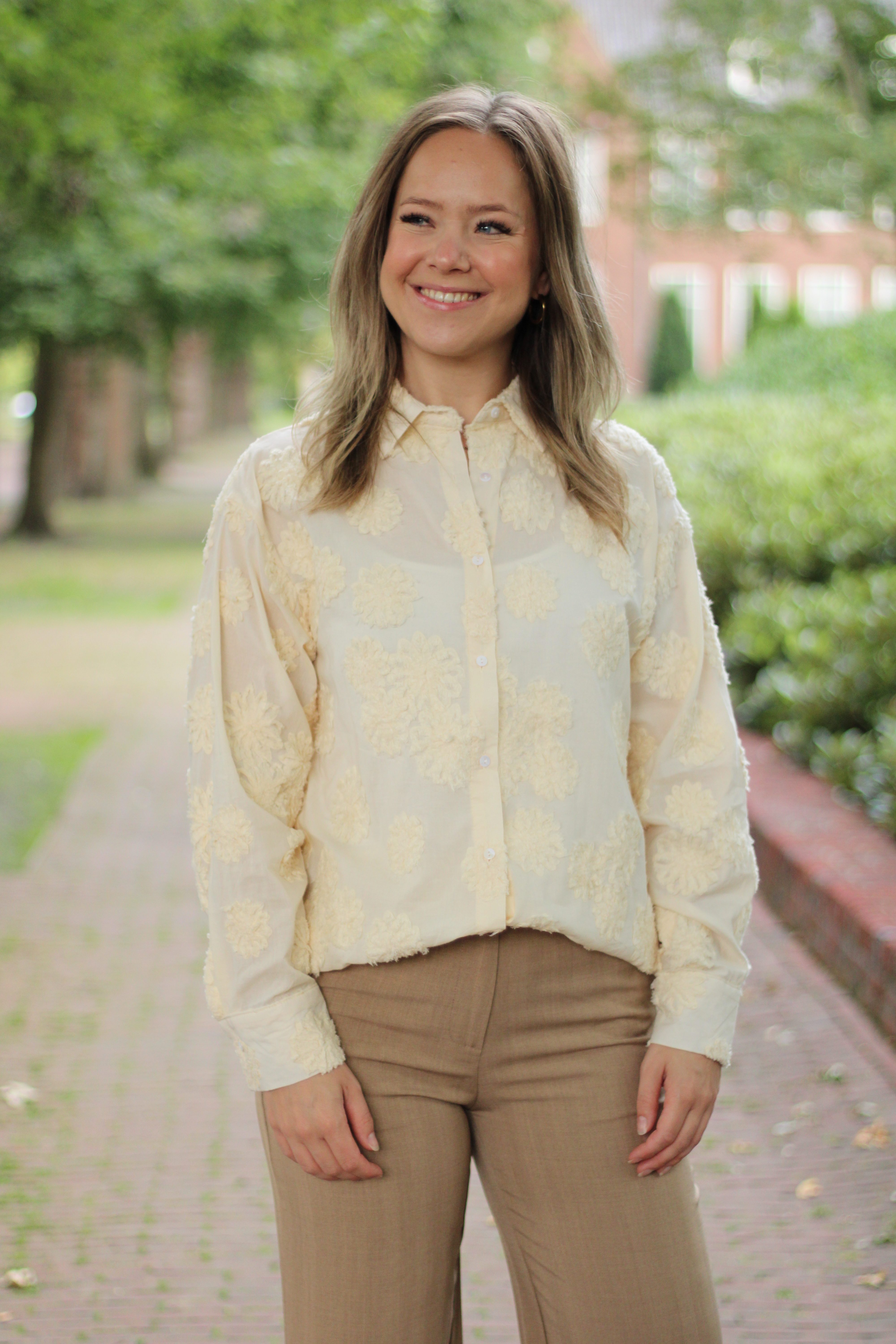 C&S The Label - Linda Blouse - Sand