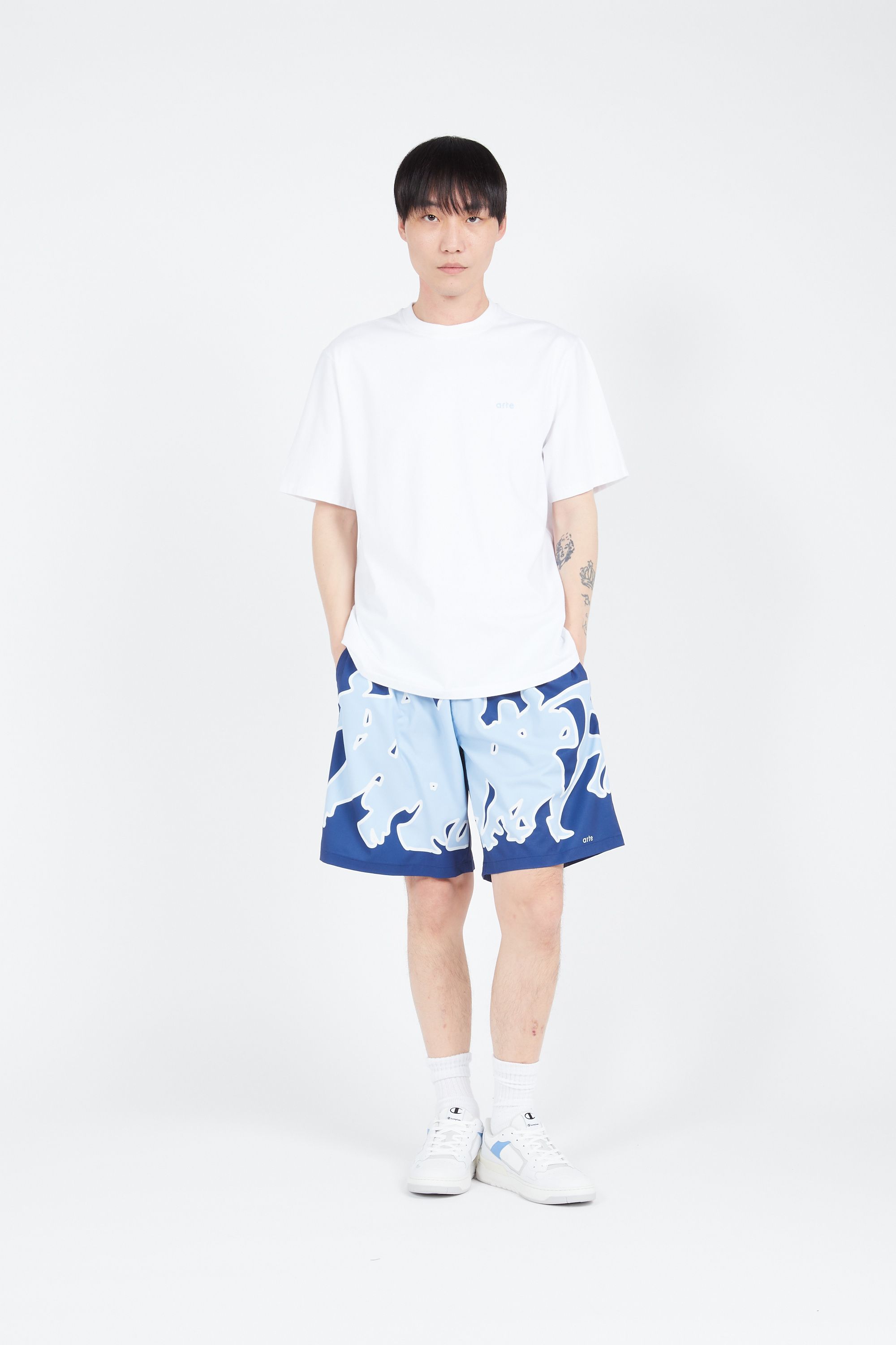 ARTE ANTWERP T-shirt Teo Back Multi Runner Blanc