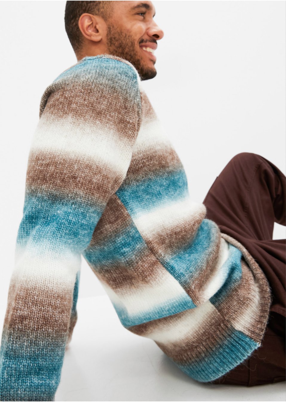 Pull à dégradé de couleurs