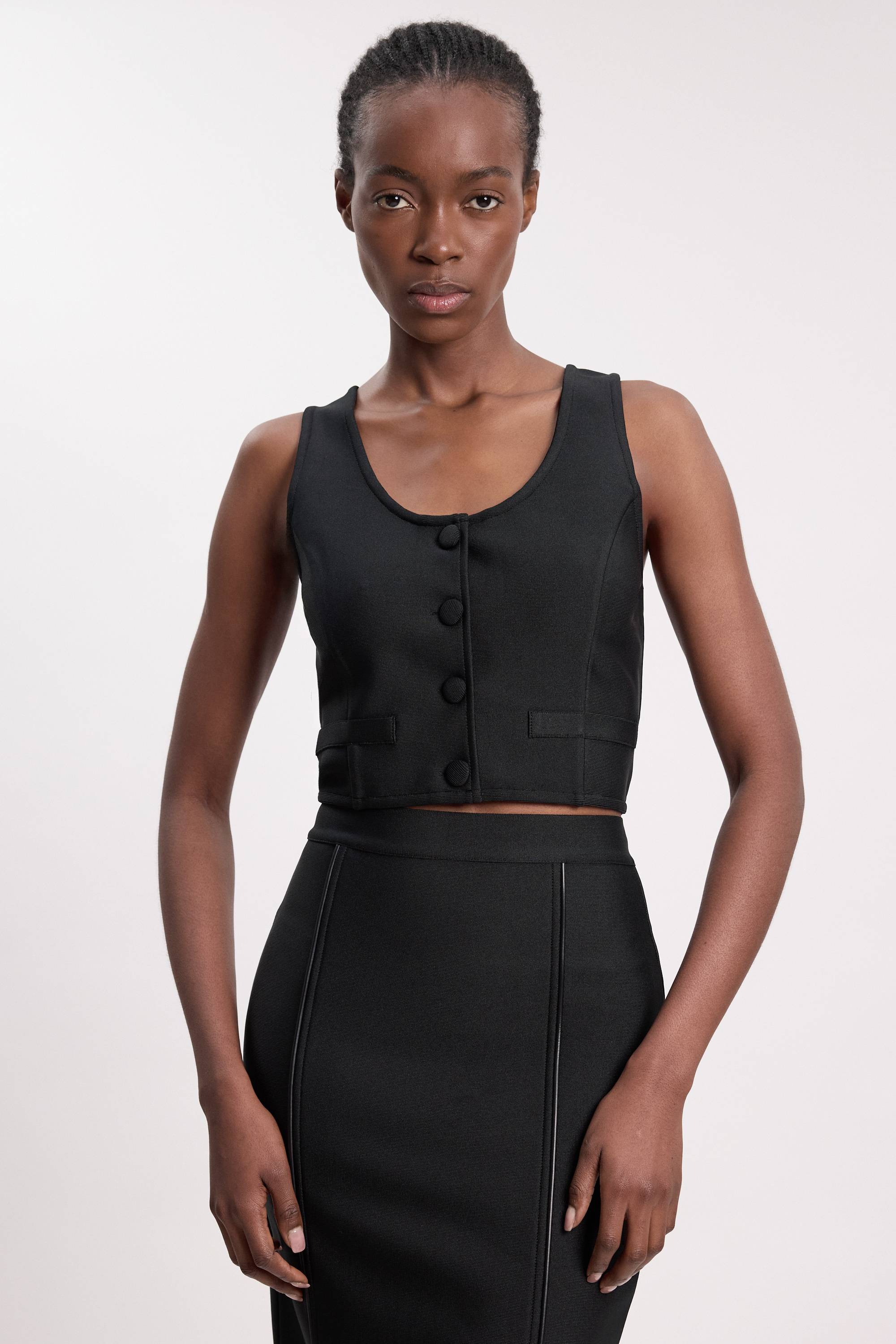 KarenMillen Haut à Encolure Dégagée avec Détails Boutons Bandage