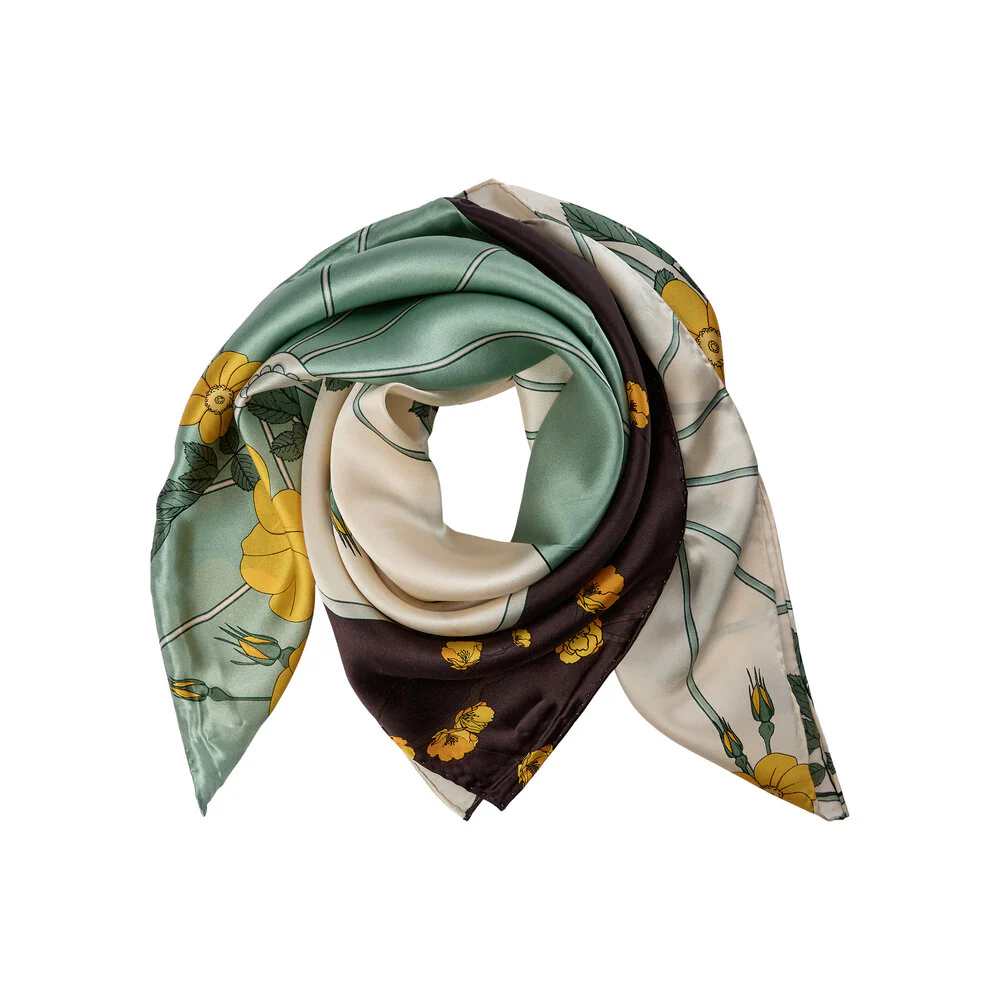 Bahne Accessories  Silk tørklæde - Yellow Buttercup