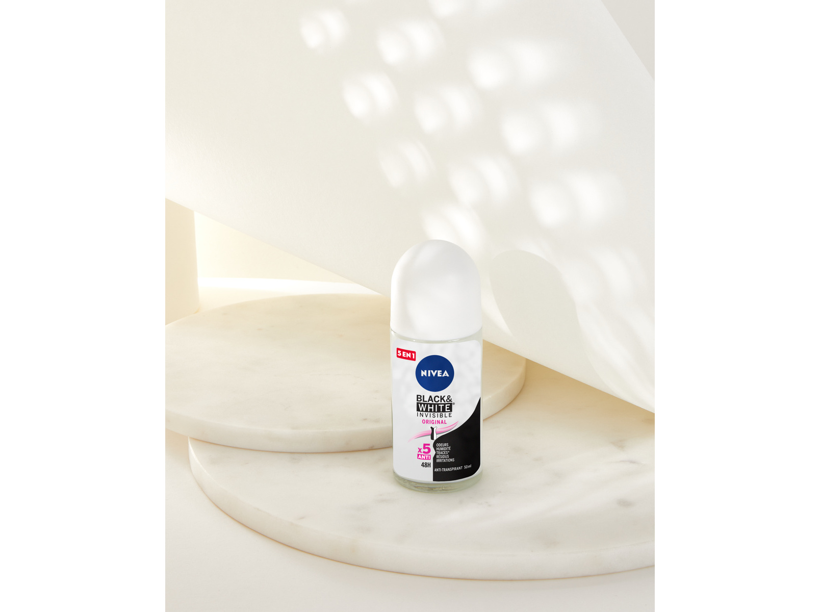 Desodorizante Roll-on Invisible for Black & White Original NIVEA 50 ml
