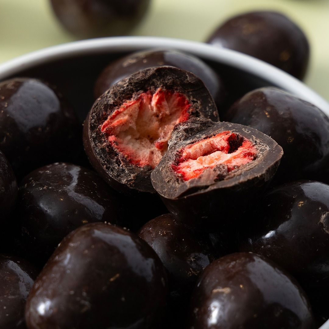 Pure chocolade aardbeien