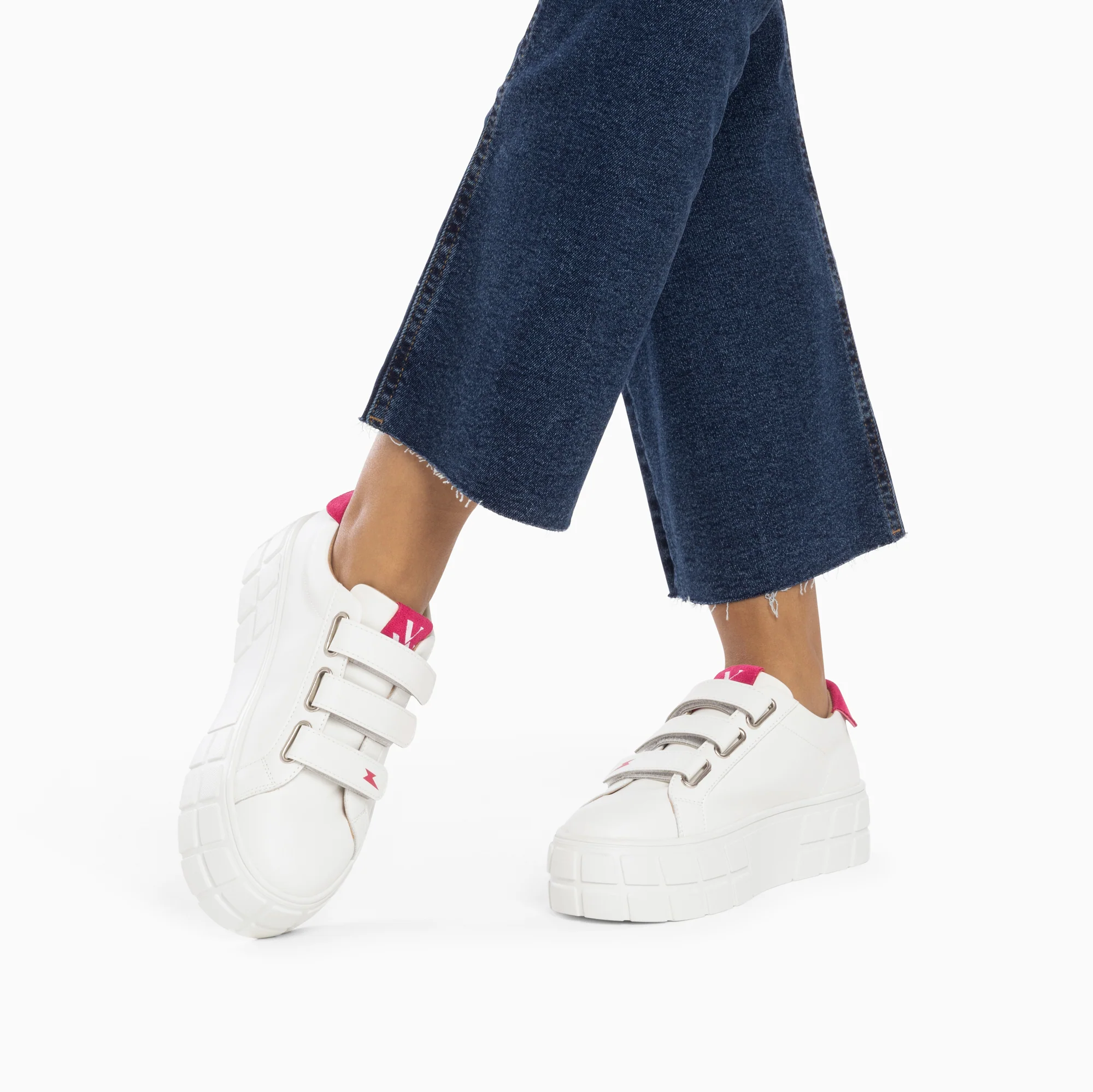 Sneakers-Baskets Coraline blanc et fuchsia à plateforme