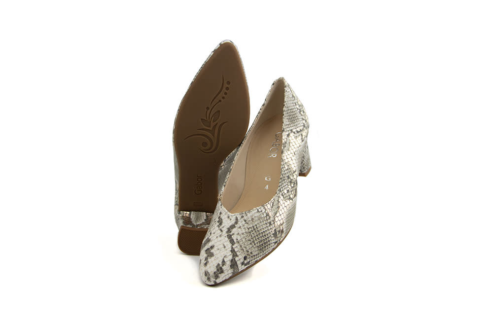 Gabor Pump Sage Snake Supreme