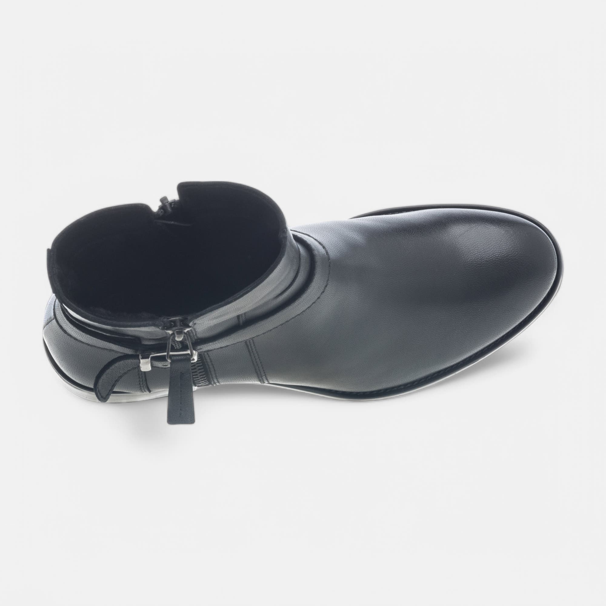 Bottines Femme en cuir noir