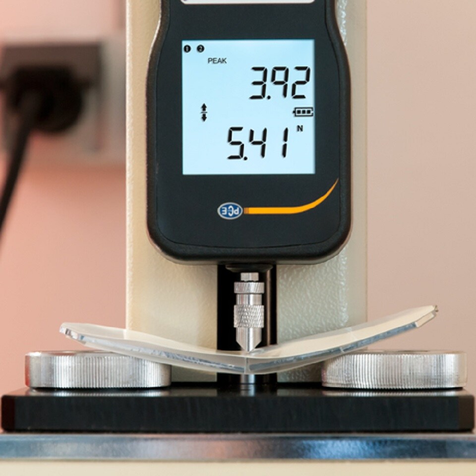 PCE Kraftmessgerät Dynamometer Zug- und Druckkraft PCE-FM 50N