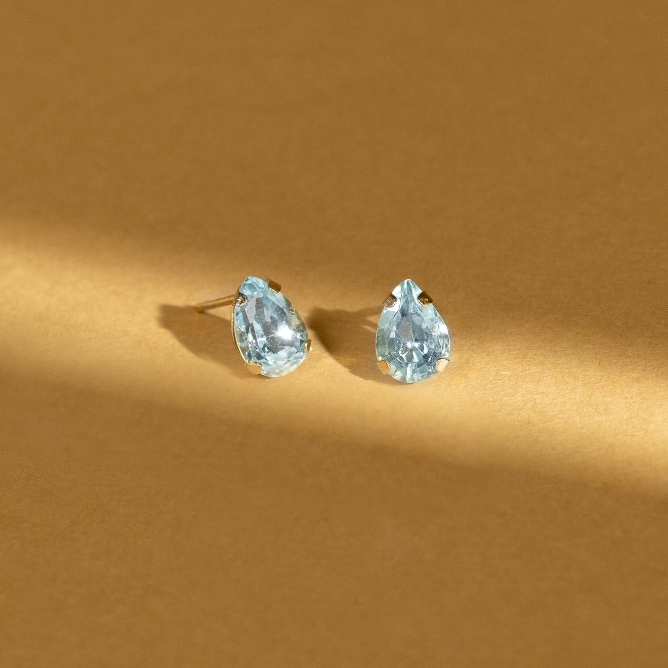 Instant d'Or Boucles d'oreilles Gouttes Etincelantes Topaze 1.7 ct or jaune