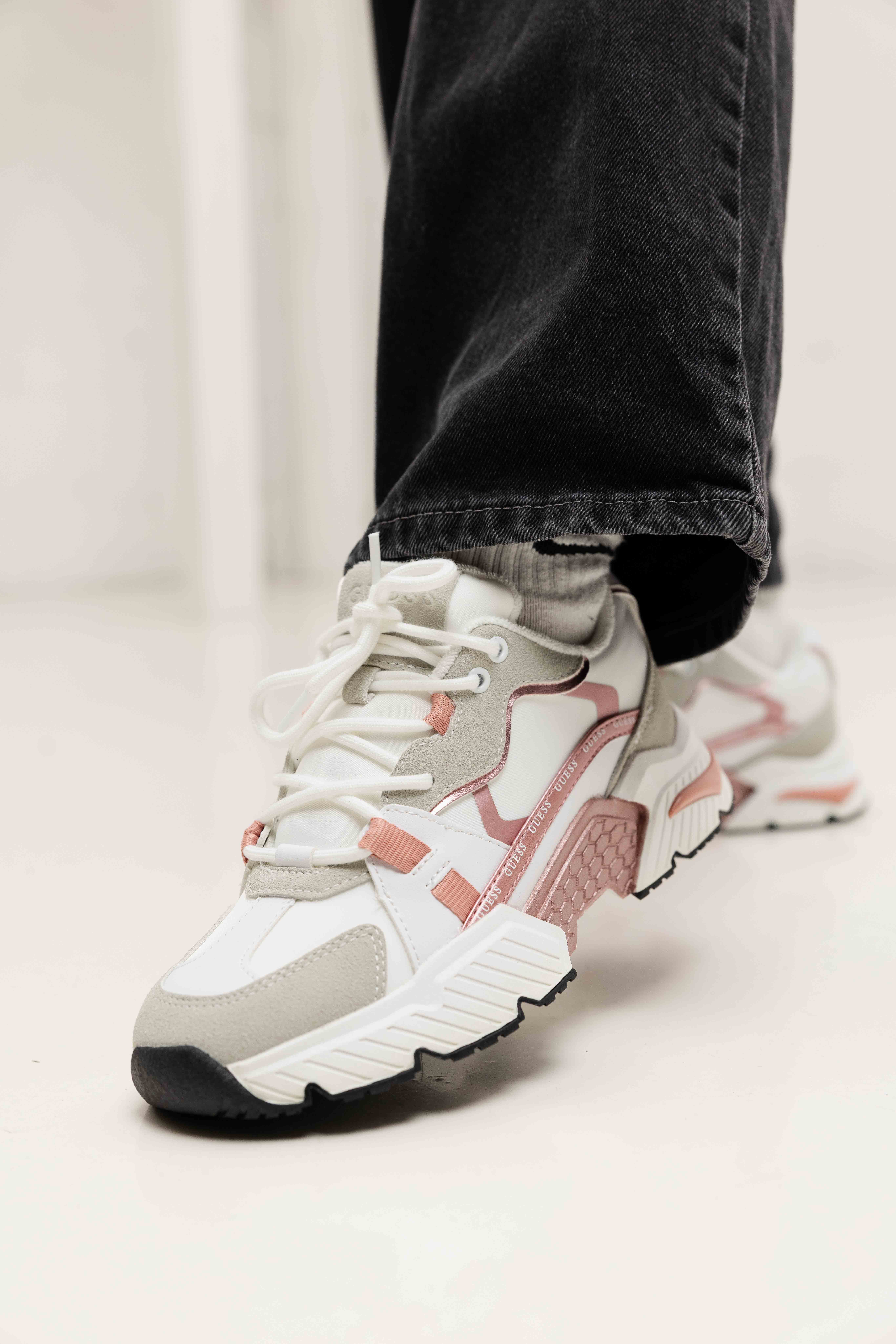 Guess Hoge Sneakers Dames Wit/Roze