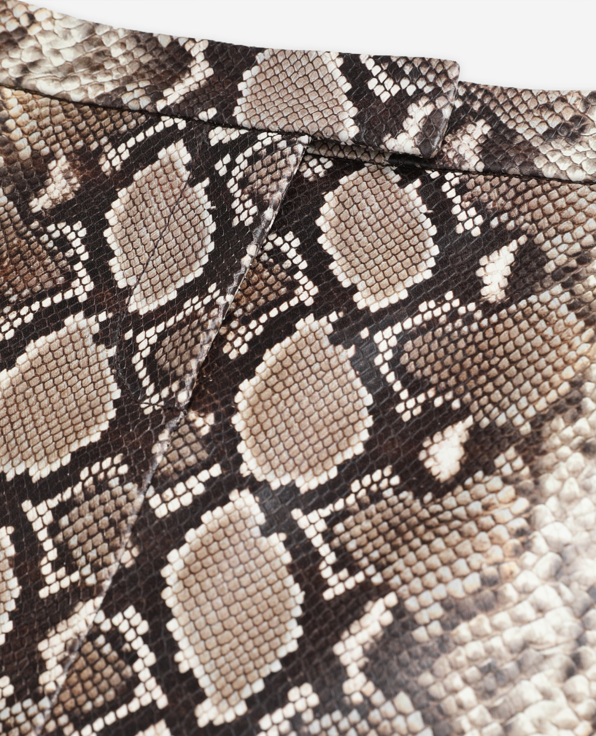 Jupe en cuir python