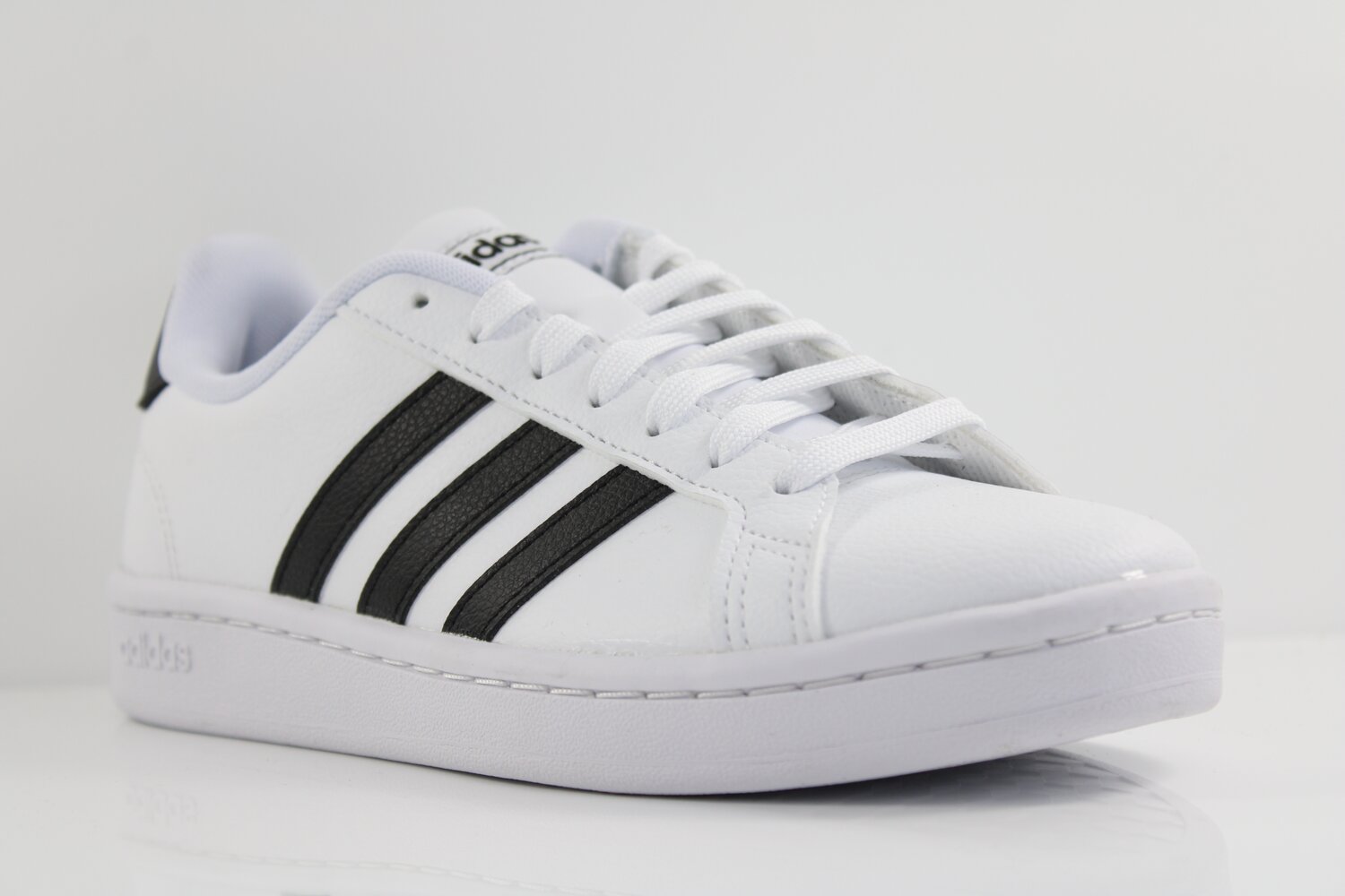 Adidas GRAND COURT