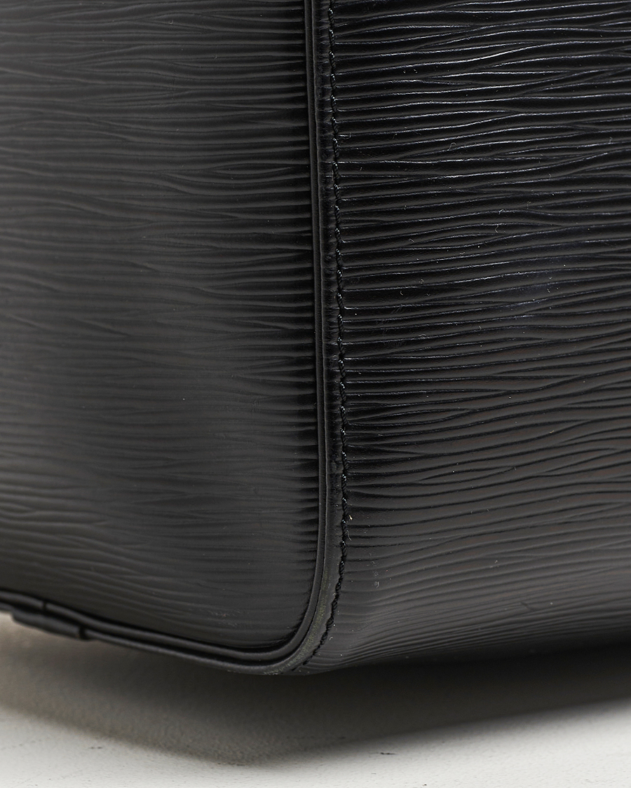 Louis Vuitton Pre-Owned Speedy 30 Epi Leather Handbag Black