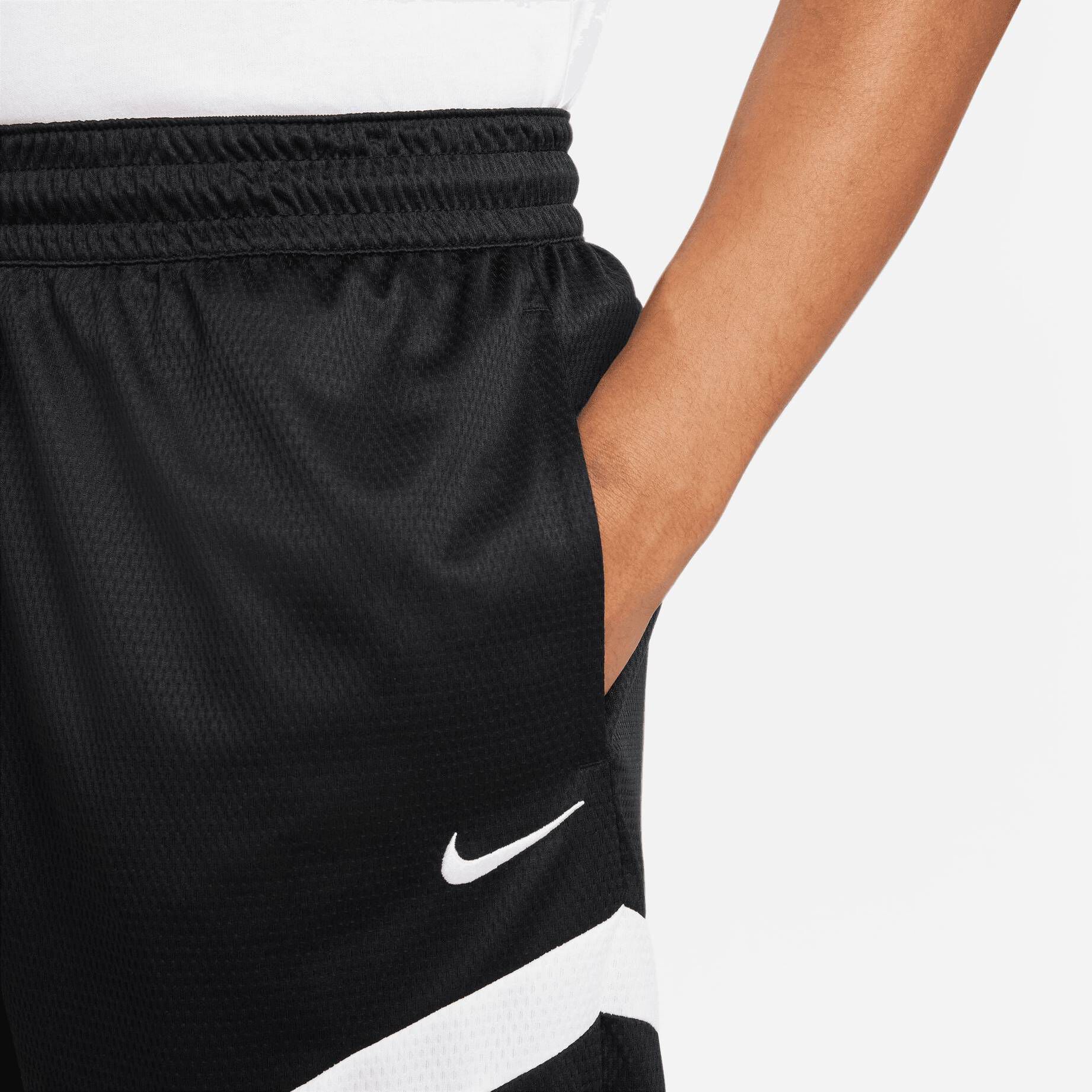 Nike| Herren Basketballshorts ICON 8