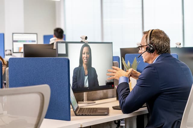 HP Poly Voyager 4320 MS Teams headset USB-A kabel med oplade-stander