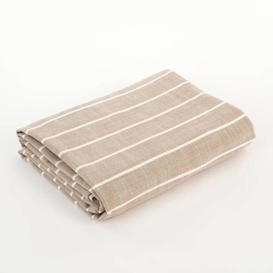 Mica Decorations Alivo Tafelkleed - L250 x B140 cm - Beige, Wit