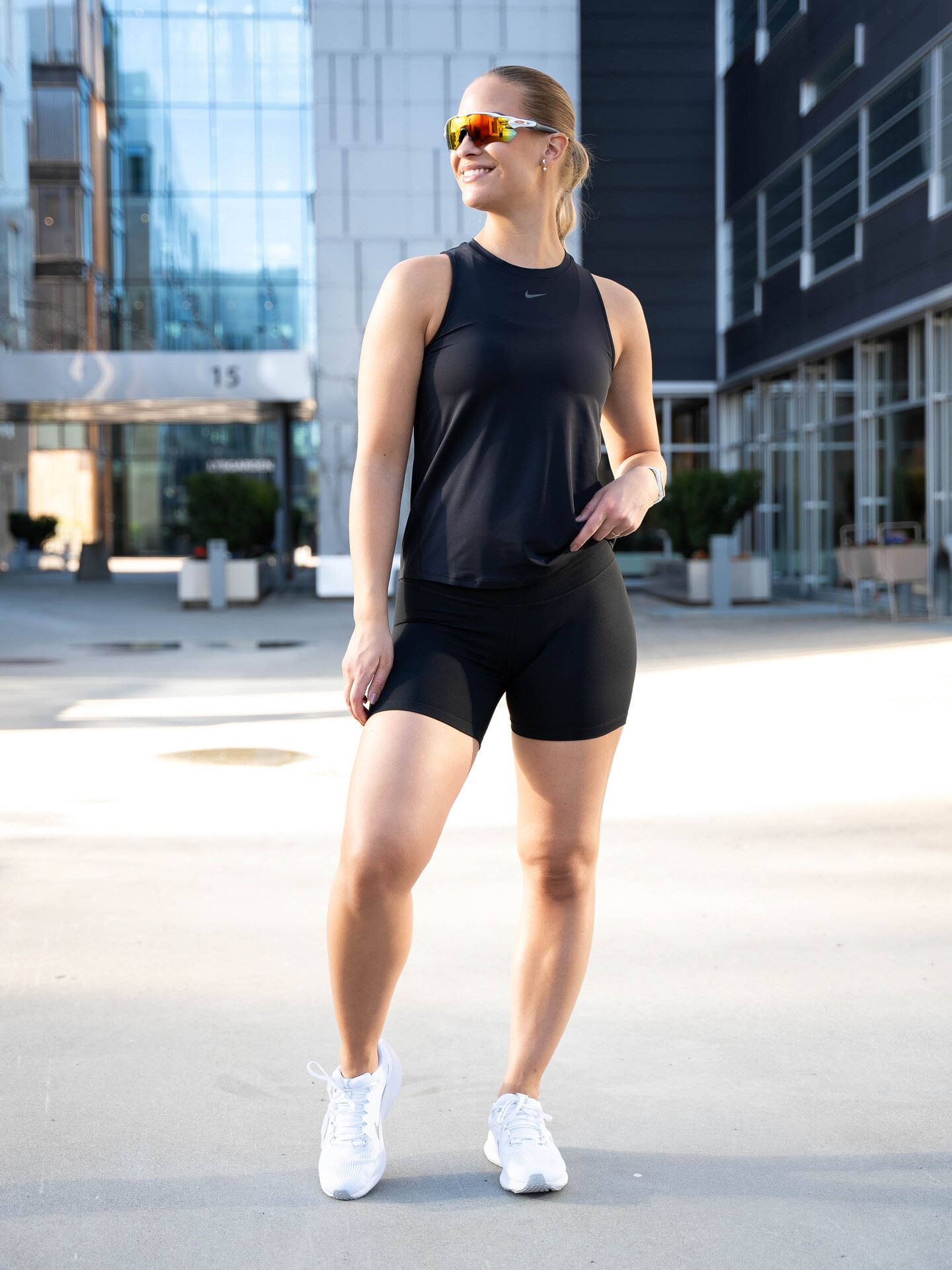One Dri-Fit High-Rise 5\