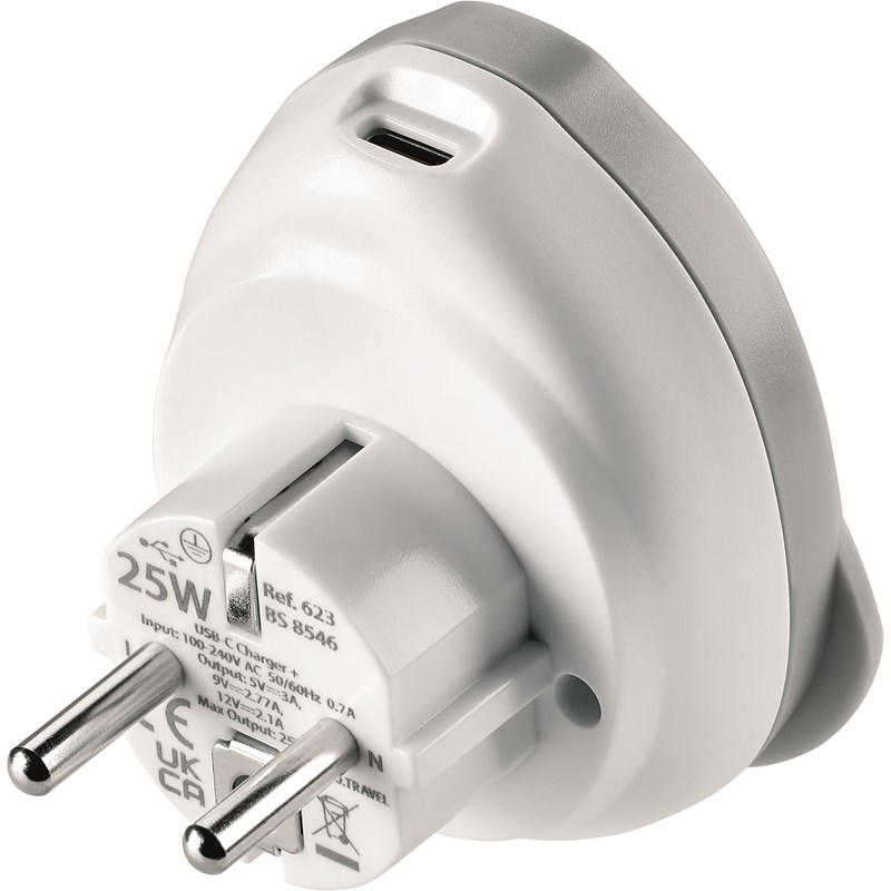 Go Travel<br>Adapter Worldwide