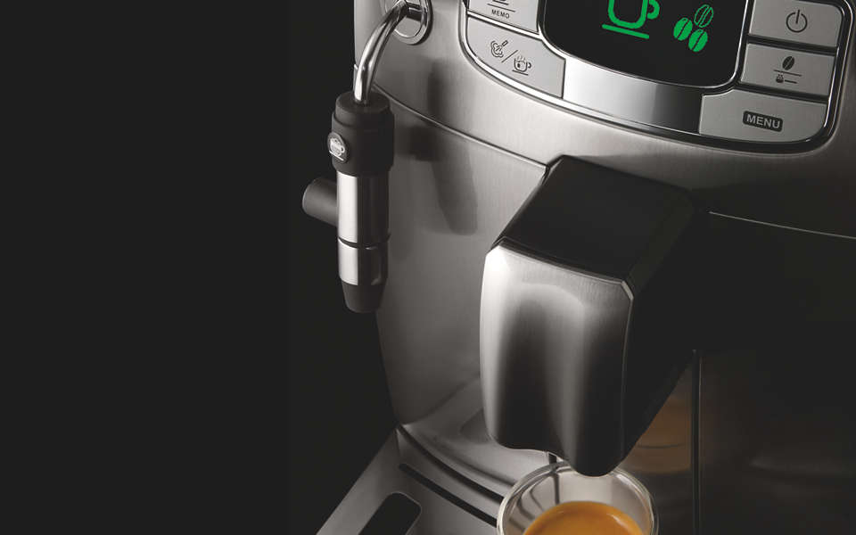 MÁQUINA DE CAFÉ EXPRESSO SUPERAUTOMÁTICA
