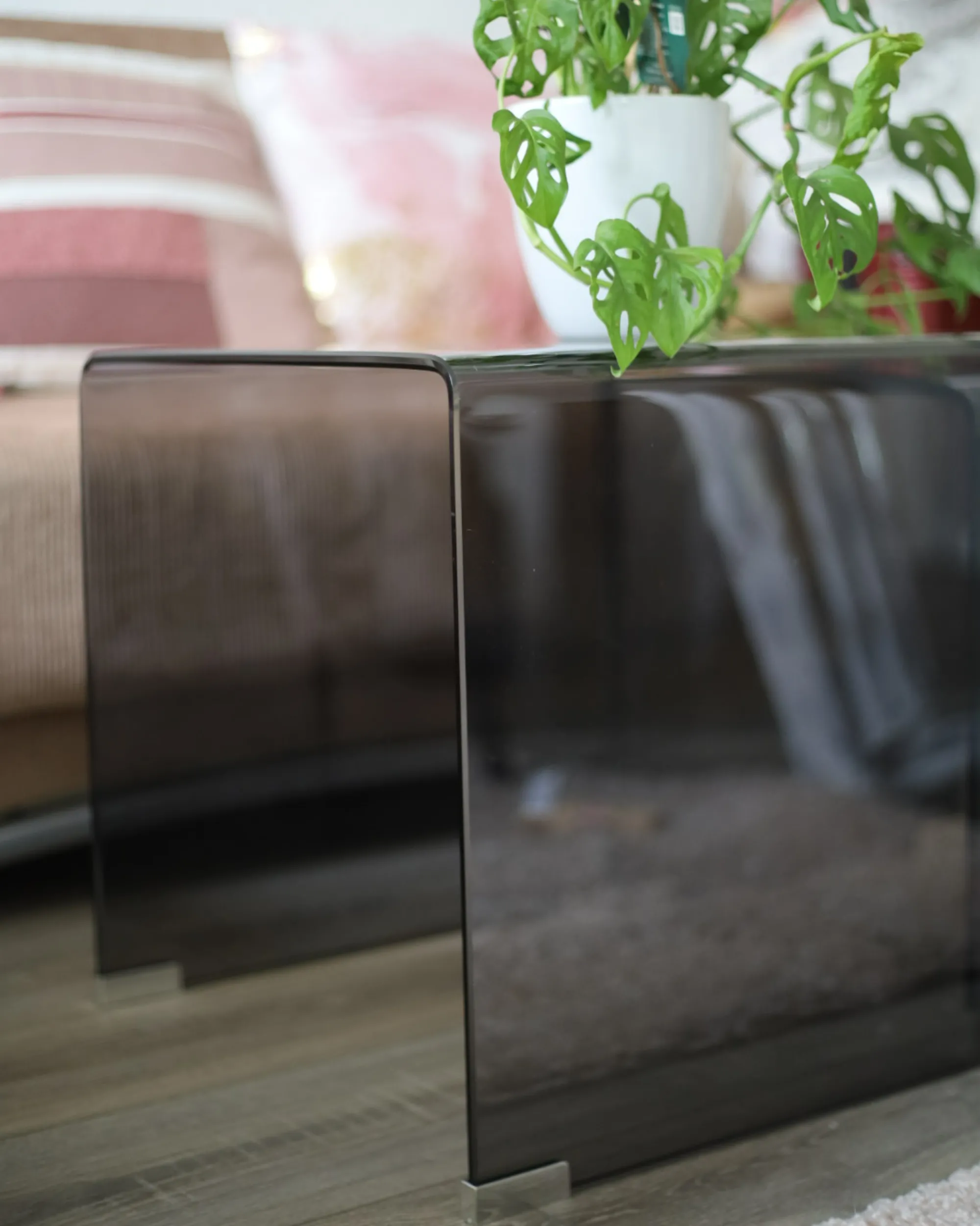 Set van 2 bijzettafels KENDALL Veiligheidsglas Zwart