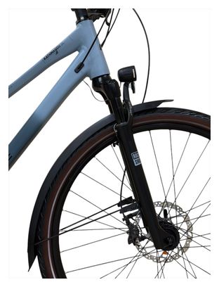 Produit reconditionné .  Cube Kathmandu SL Shimano XT 2022 . Vélo trekking . Cube . Très bon état
