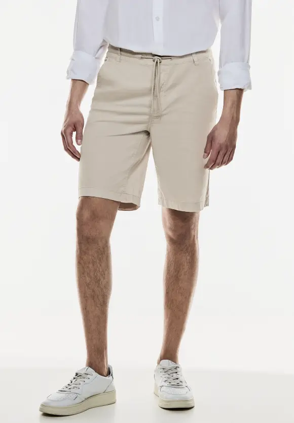 Relaxed Fit Chinoshorts - light sand beige
