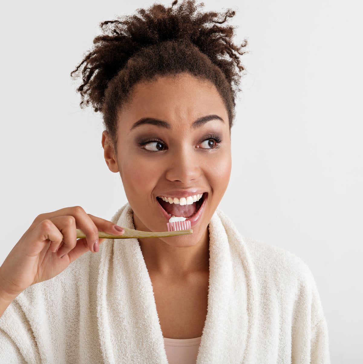 Dr Botanicals Bamboo Toothbrush Pink