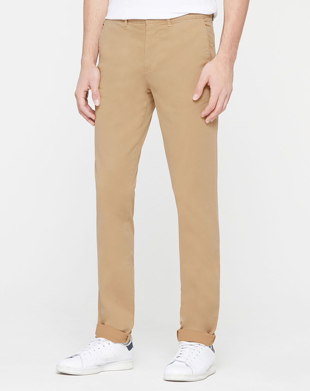 Tommy Hilfiger Pantalon en Coton Bio slim fit bleecker th flex satin gmd beige