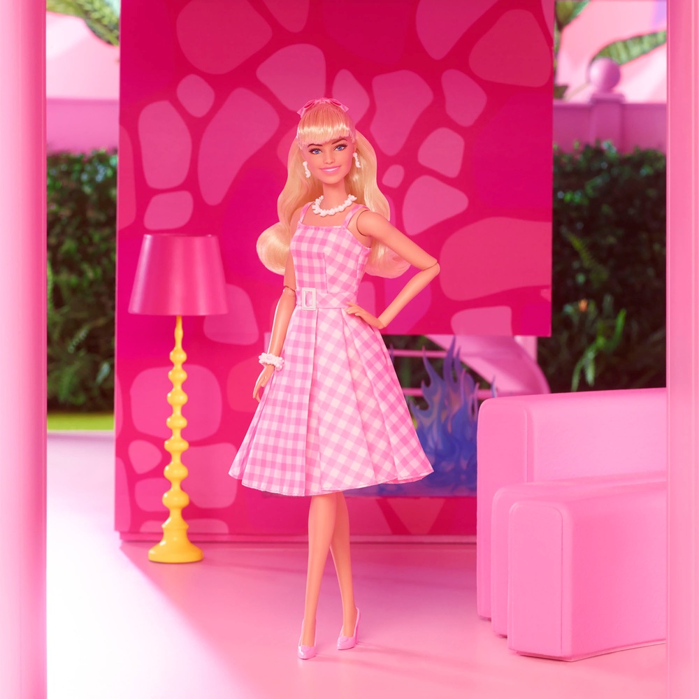Barbie – Der Film: Puppe im rosa Vichy-Kleid