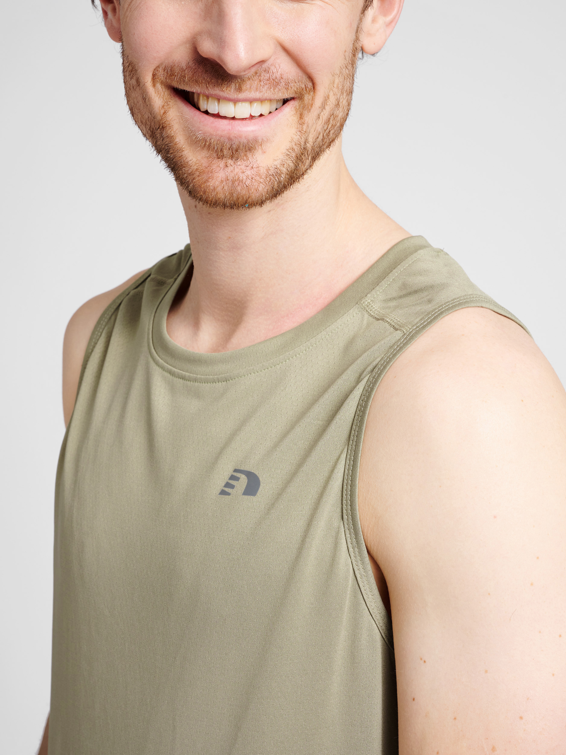 MEN RUNNING SINGLET