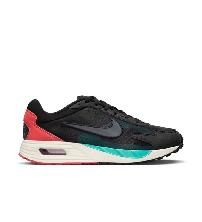 Nike Men Air Max Solo Sneakers