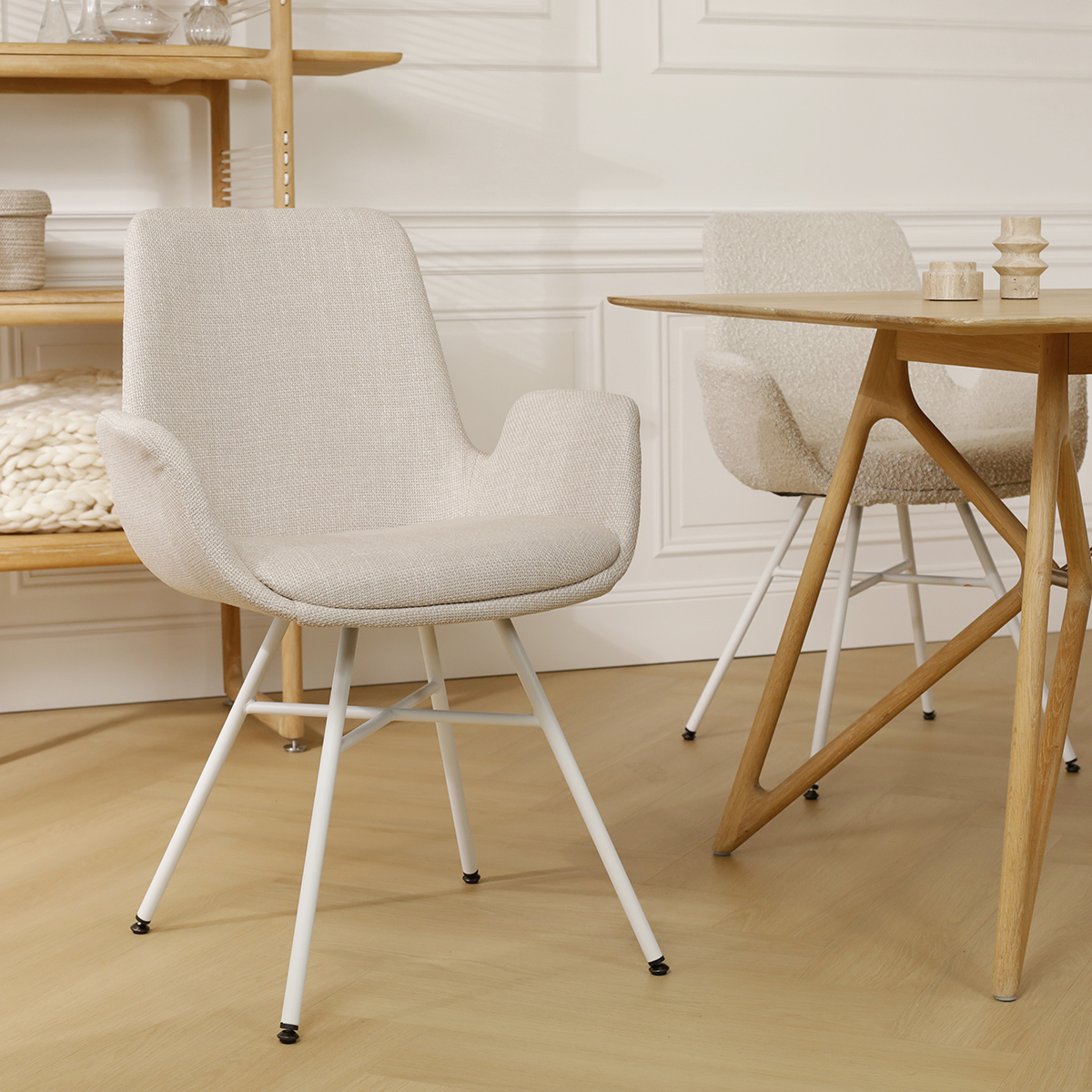Eetkamerstoel Noa-Eef beige - wit onderstel