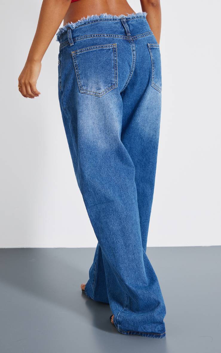 Mid Blue Wash Jean Petite Taille Basse Coupe Droite Taille Effilochée
