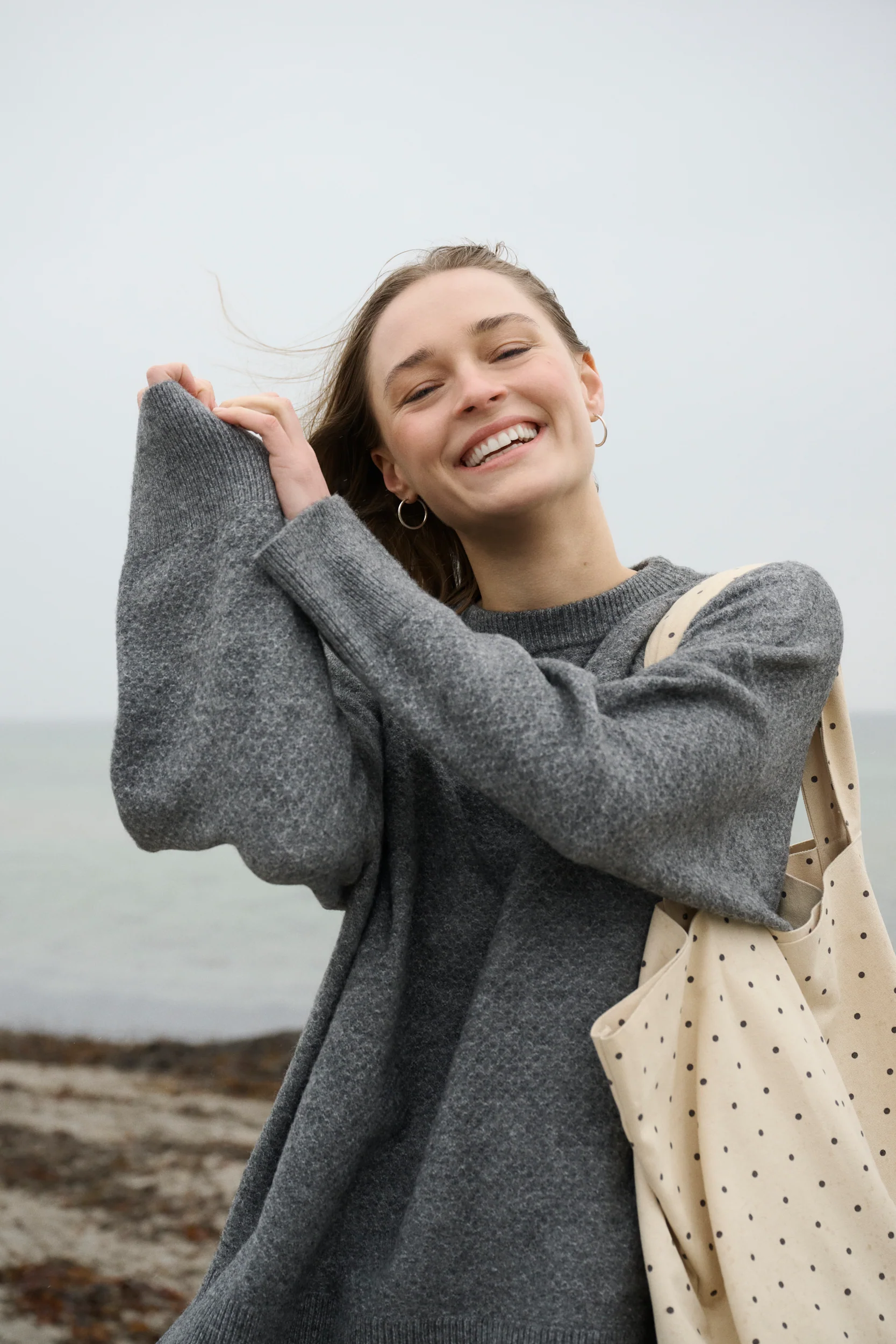 Moshi Moshi Mind  Baia o-neck striktrøje - Dark grey melange