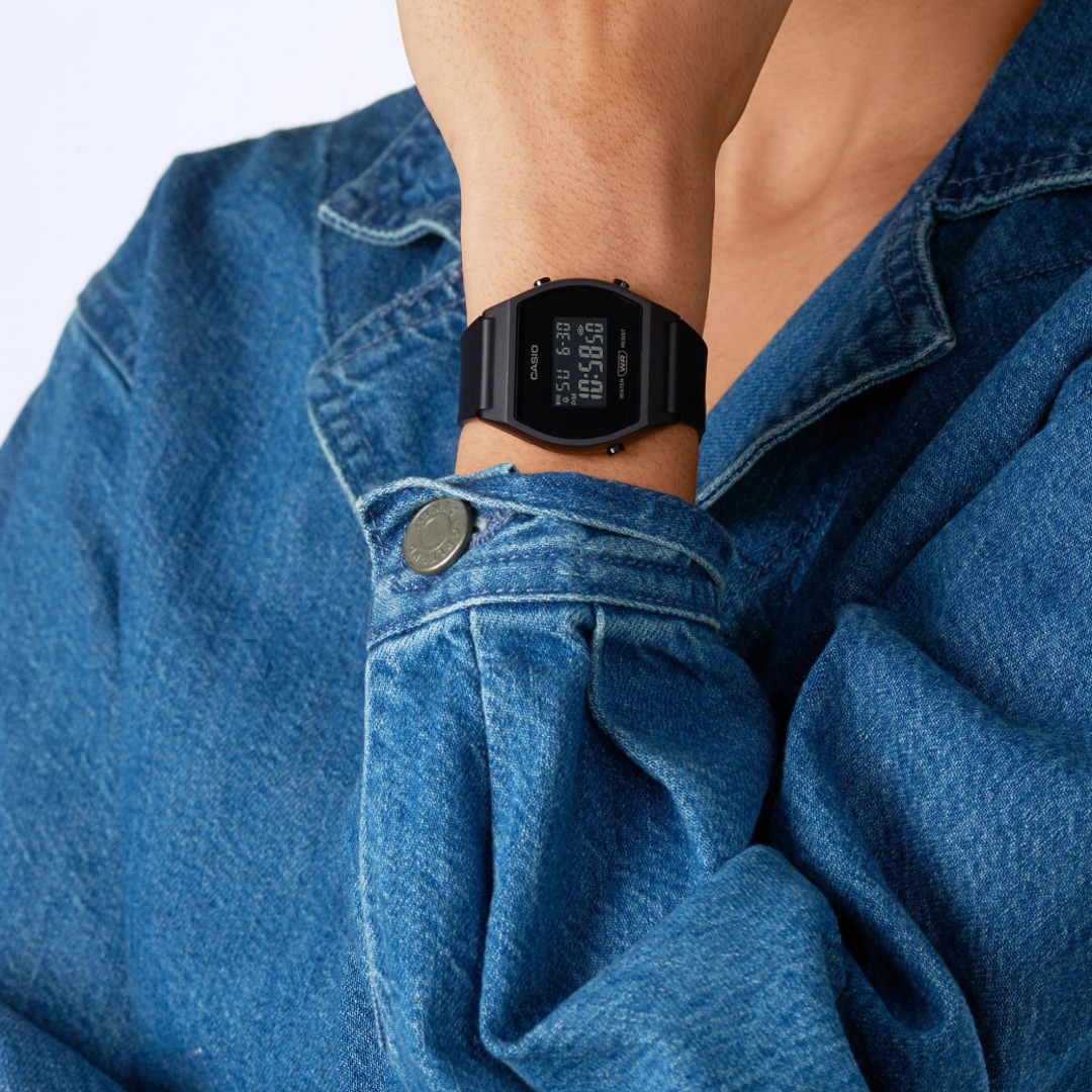 Casio Vintage Edgy Schwarz