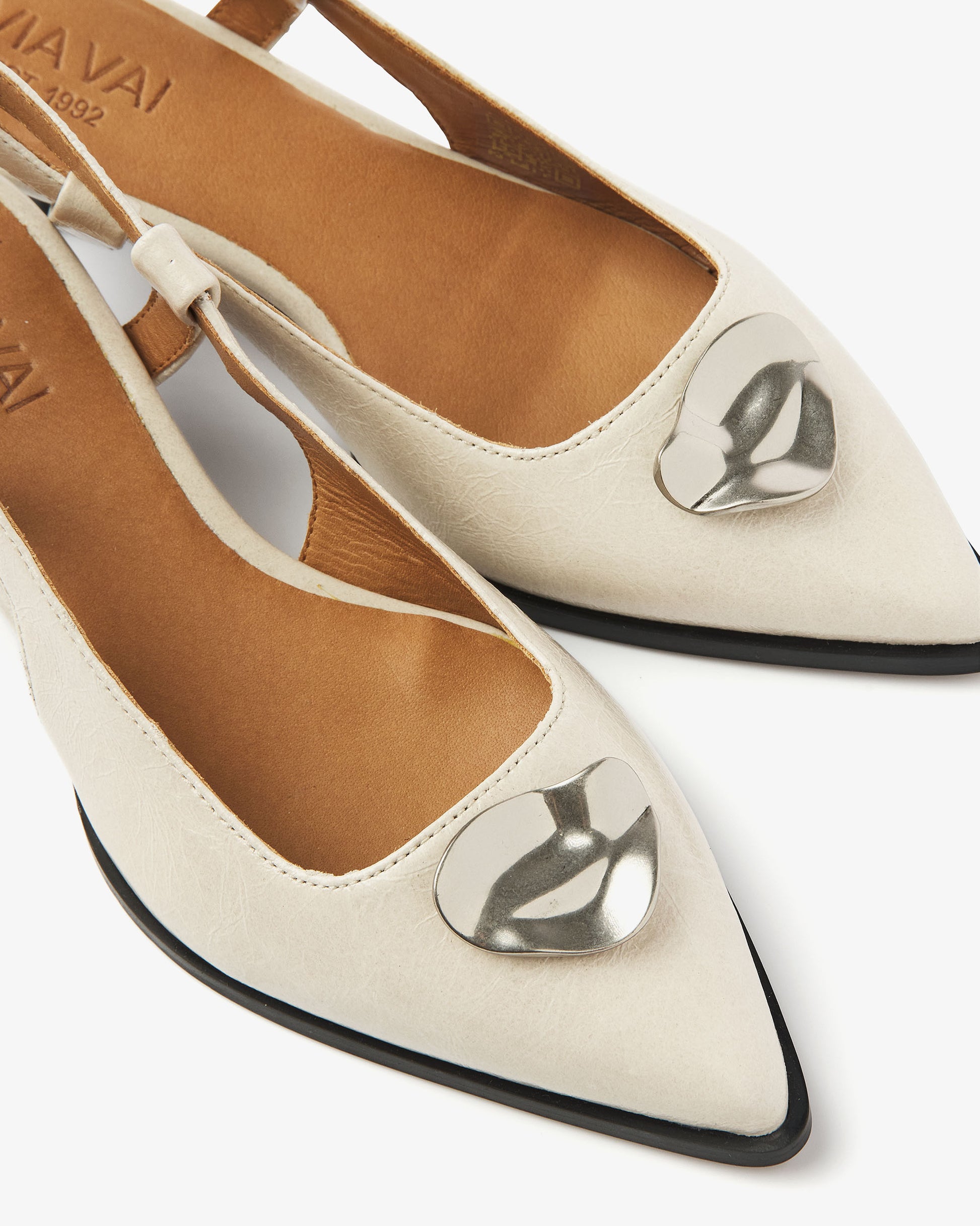 VIA VAI beige slingbacks Lea Imani