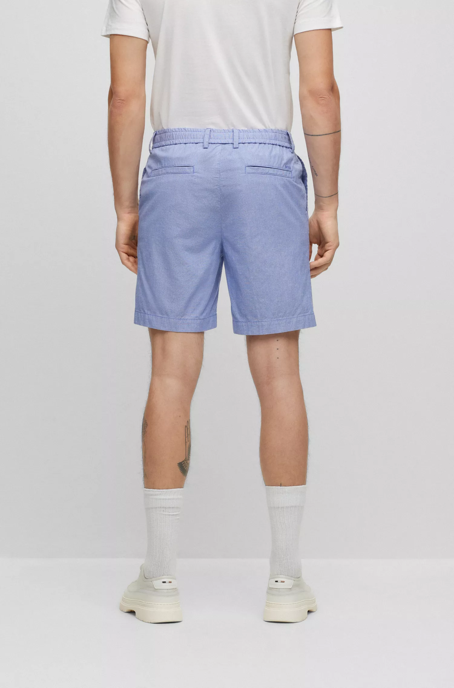 Shorts BOSS pretos de corte justo em popeline de mistura de algodão.