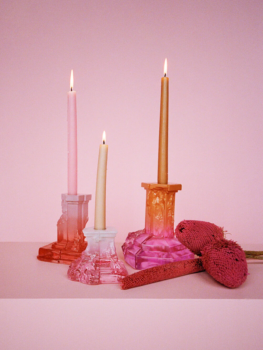 Kosta Boda  Rocky Baroque lysestage, spicy rose - H9,5 cm.