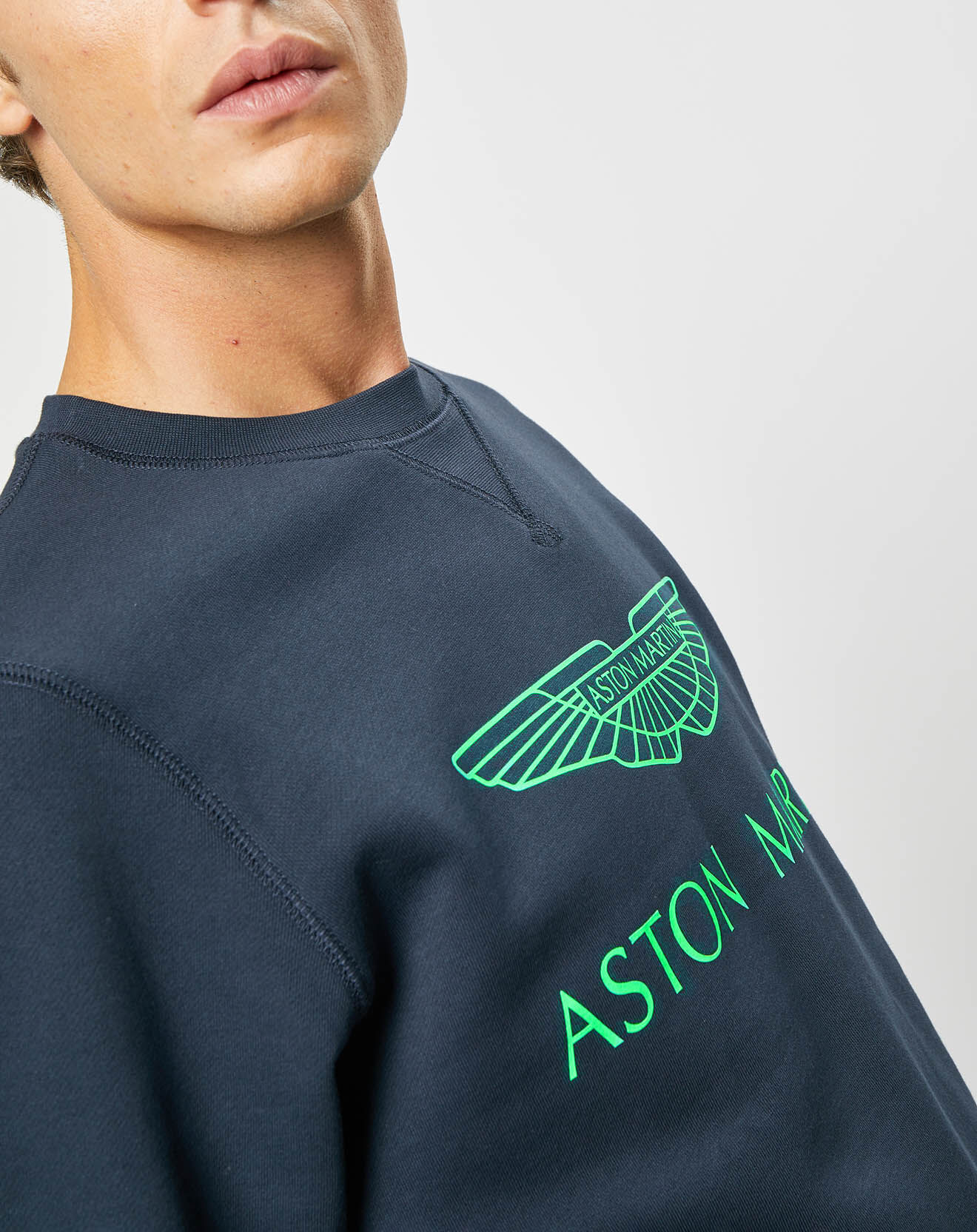 Hackett London Sweat Logo Fluo Aston martin Racing bleu marine/vert