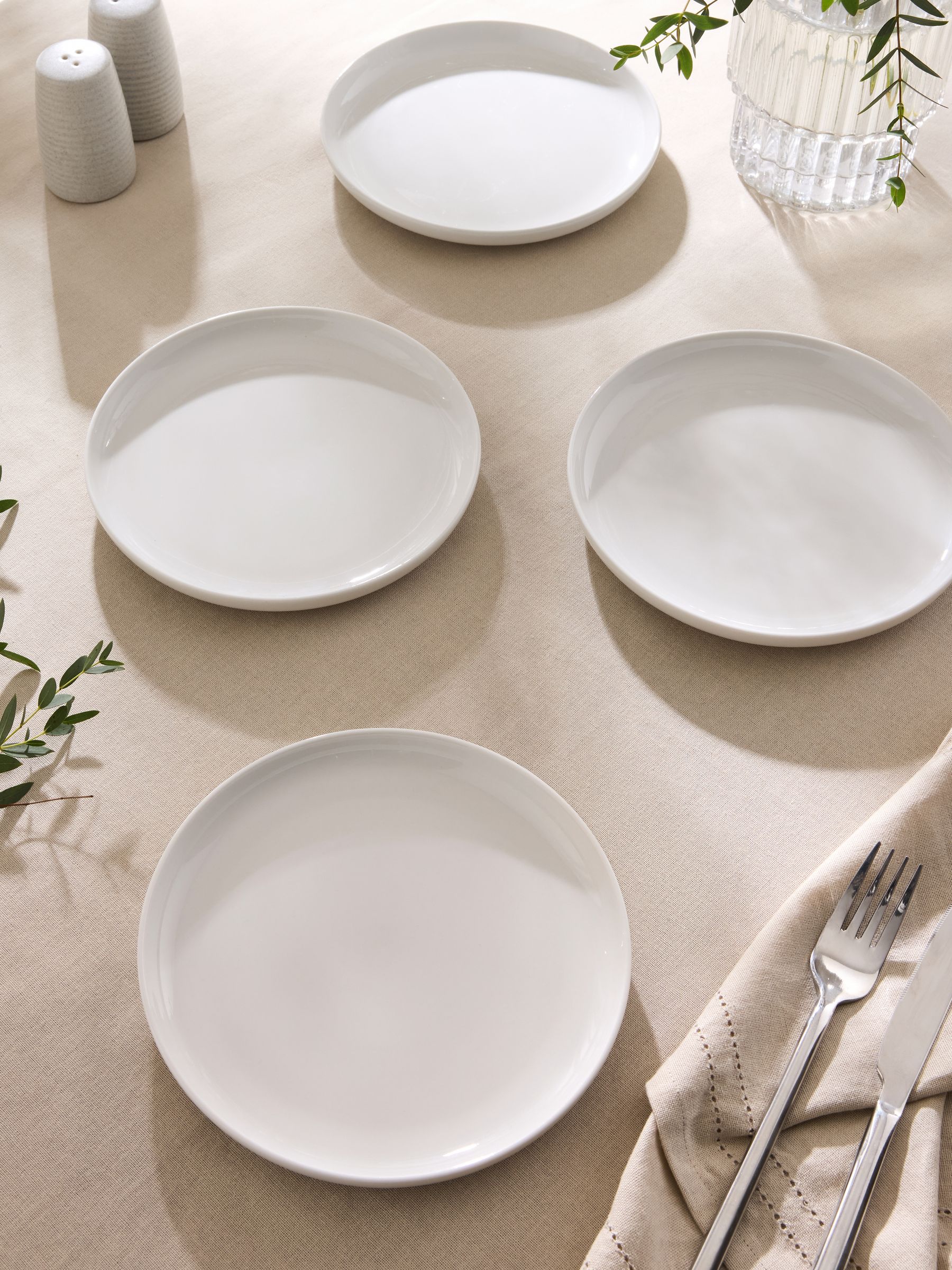 Set of 4 Moderna Side Plates
