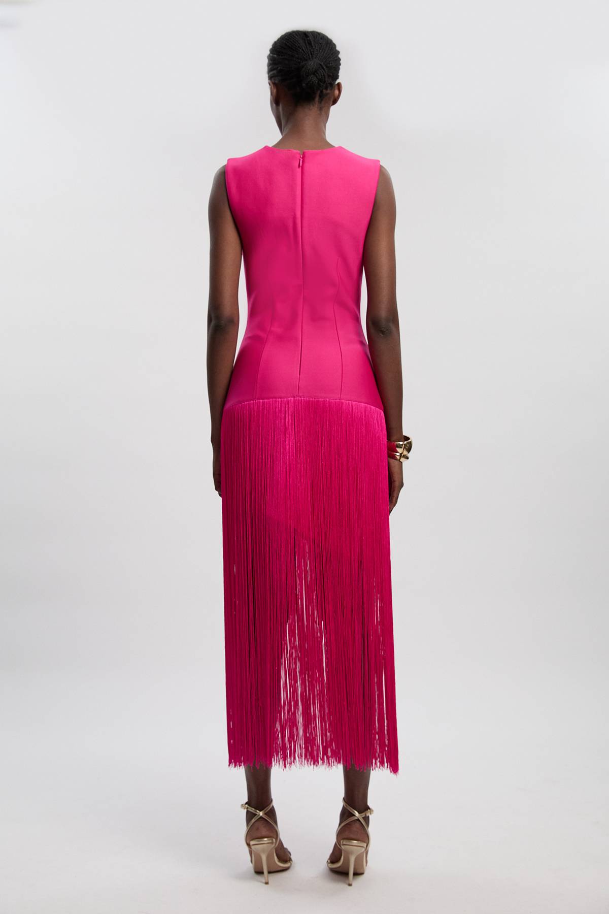 KarenMillen Robe Tricotée Moulante à Bandage avec Ourlet à Pompons