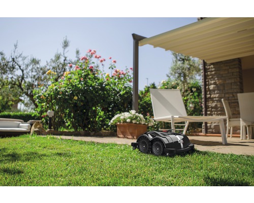 Techline S6 robotmaaier, 7,5 Ah accu, geen begrenzingsdraad, vierwielaandrijving en bediening via Bluetooth-app, helling tot 50%